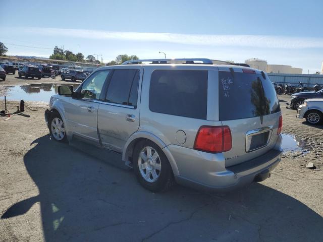 Photo 3 from auction – 2003 LINCOLN NAVIGATOR with VIN 5LMFU27R03LJ39832