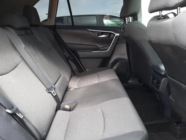 Photo 6 from auction – 2019 TOYOTA RAV4 XLE with VIN 2T3W1RFV6KC020428
