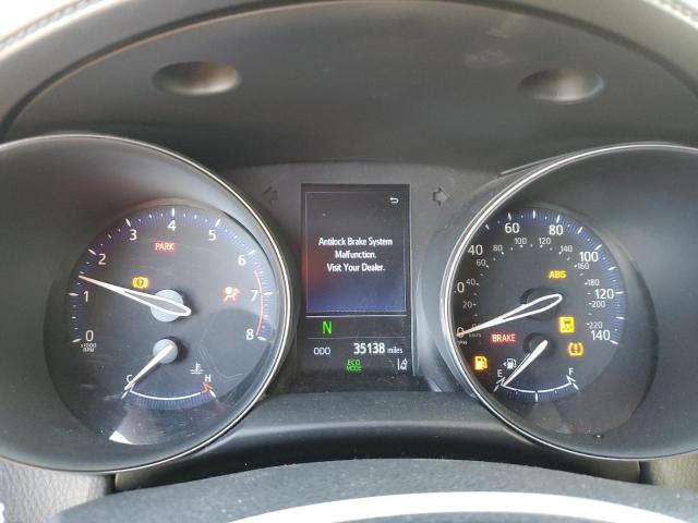 Photo 8 from auction – 2019 TOYOTA C-HR XLE with VIN NMTKHMBX6KR094306