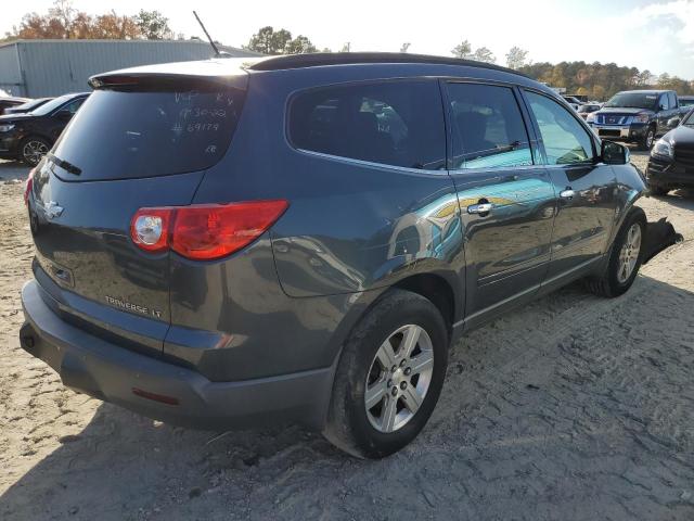 Photo 4 from auction – 2010 CHEVROLET TRAVERSE L with VIN 1GNLRFEDXAS151460