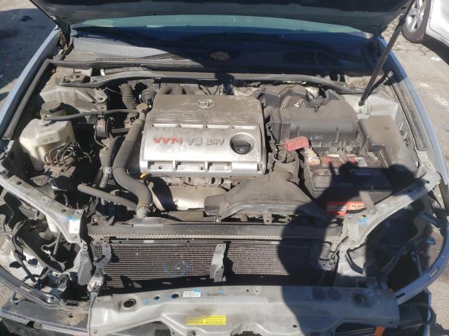 Photo 7 from auction – 2005 TOYOTA CAMRY LE with VIN 4T1BF30KX5U610459
