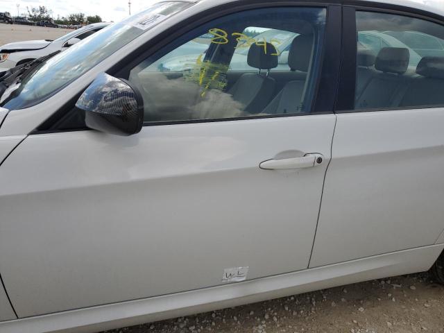 Photo 9 from auction – 2011 BMW 328 I with VIN WBAPH7C59BE851126