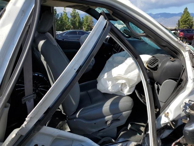 Photo 5 from auction – 2004 CHRYSLER TOWN & COU with VIN 2C4GP44R44R612899