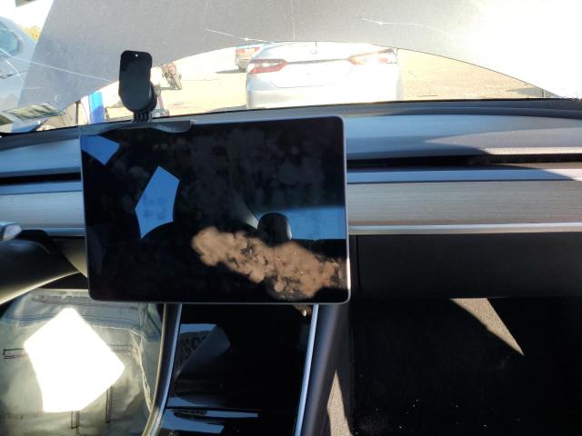 Photo 9 from auction – 2020 TESLA MODEL 3 with VIN 5YJ3E1EA0LF745584