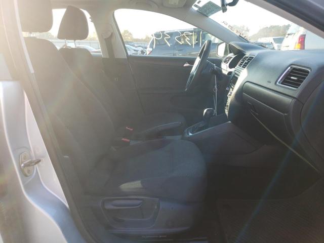 Photo 5 from auction – 2013 VOLKSWAGEN JETTA BASE with VIN 3VW2K7AJ7DM368999