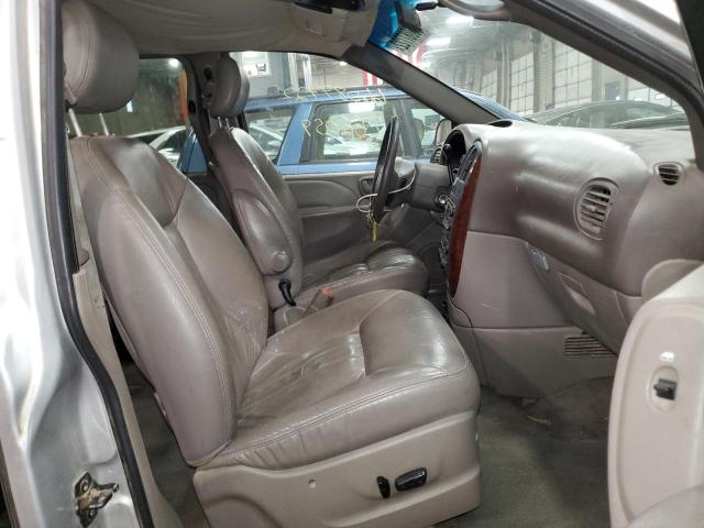 Photo 5 from auction – 2002 CHRYSLER TOWN & COU with VIN 2C4GP54L52R536270