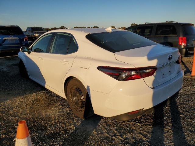 Photo 3 from auction – 2022 TOYOTA CAMRY LE with VIN 4T1C31AK8NU582872