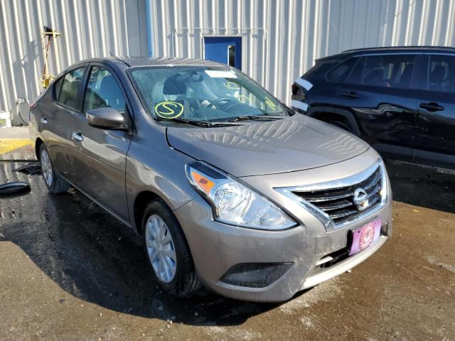 NISSAN VERSA S 2015 with VIN 3N1CN7AP5FL861062 - Photo from auction