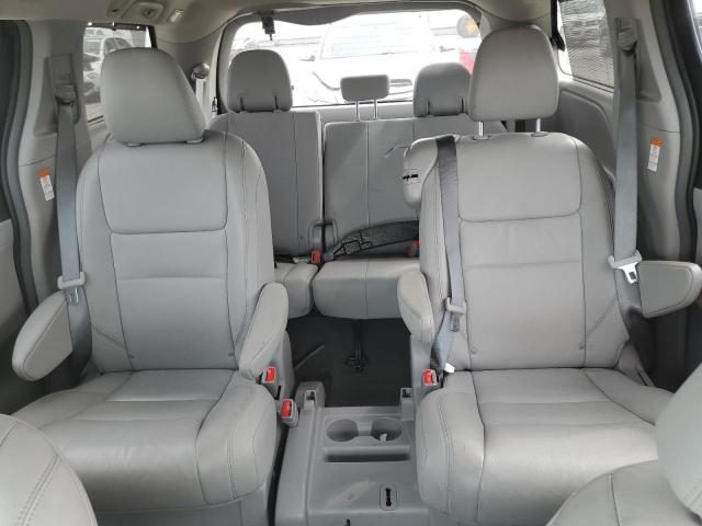 Photo 10 from auction – 2017 TOYOTA SIENNA XLE with VIN 5TDYZ3DC6HS837908