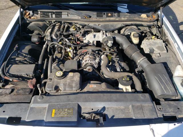 Photo 7 from auction – 2006 FORD CROWN VICT with VIN 2FAFP71W16X136462