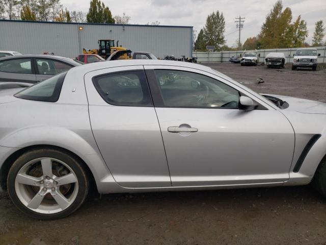 Photo 9 from auction – 2004 MAZDA RX8 with VIN JM1FE17N940133588
