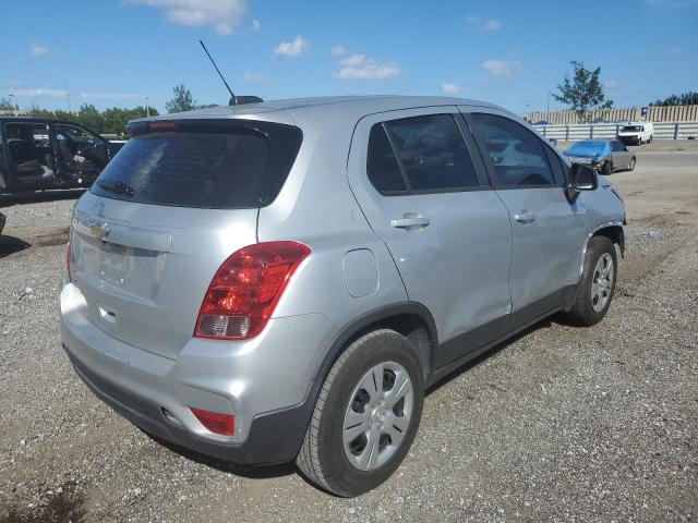 Photo 4 from auction – 2017 CHEVROLET TRAX LS with VIN 3GNCJKSB1HL194239