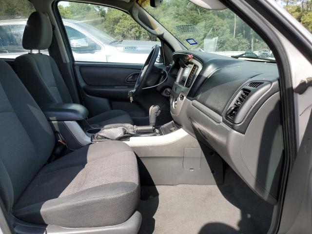 Photo 5 from auction – 2005 MAZDA TRIBUTE I with VIN 4F2YZ02Z25KM01680