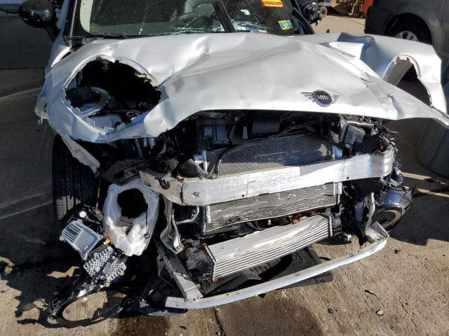Photo 9 from auction – 2021 MINI COOPER with VIN WMWXU7C01M2P10328
