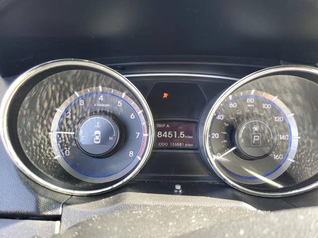 Photo 8 from auction – 2012 HYUNDAI SONATA SE with VIN 5NPEC4AB8CH394214