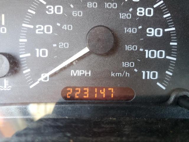 Photo 8 from auction – 2004 CHEVROLET CAVALIER L with VIN 1G1JF52F647368903