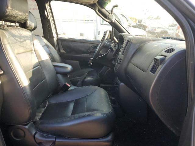 Photo 5 from auction – 2002 FORD ESCAPE XLT with VIN 1FMCU04122KE09401
