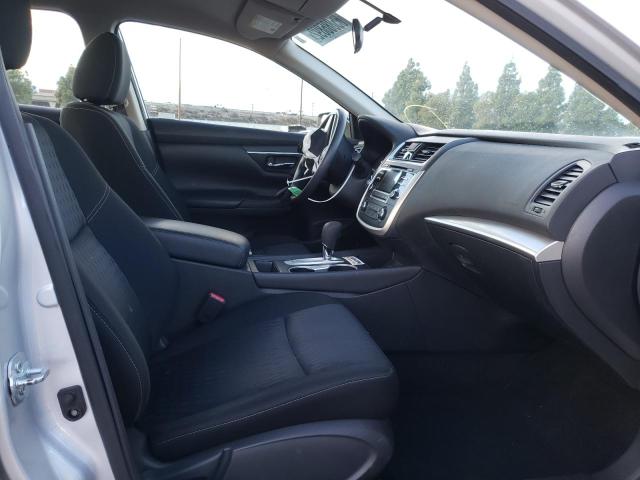 Photo 5 from auction – 2017 NISSAN ALTIMA 2.5 with VIN 1N4AL3AP0HC244112