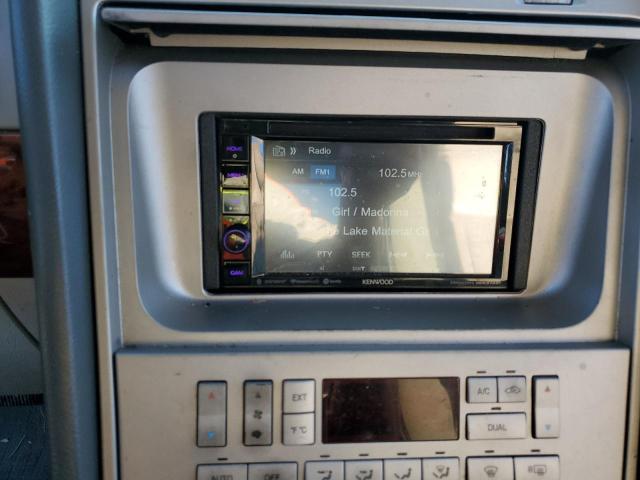 Photo 9 from auction – 2004 LINCOLN NAVIGATOR with VIN 5LMFU28R14LJ00229