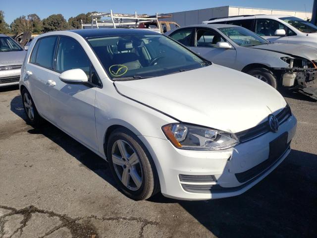 VOLKSWAGEN GOLF S 2017 with VIN 3VW217AU4HM018233 - Photo from auction
