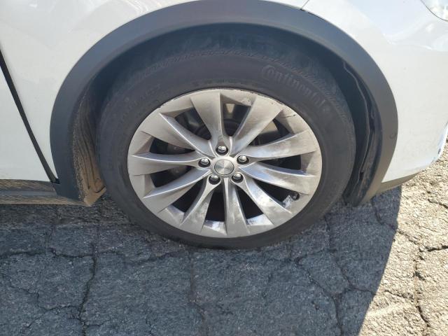Photo 9 from auction – 2016 TESLA MODEL X with VIN 5YJXCBE22GF002064