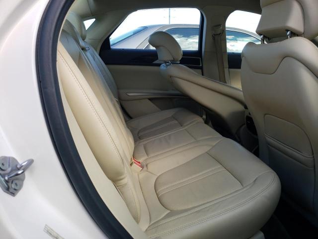 Photo 6 from auction – 2015 LINCOLN MKZ with VIN 3LN6L2G98FR623095
