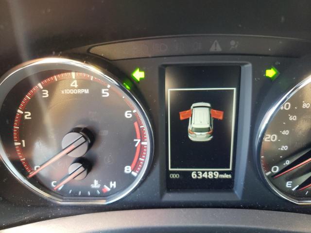 Photo 8 from auction – 2018 TOYOTA RAV4 SE with VIN 2T3JFREV0JW760163