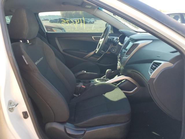 Photo 5 from auction – 2015 HYUNDAI VELOSTER with VIN KMHTC6AD4FU236222