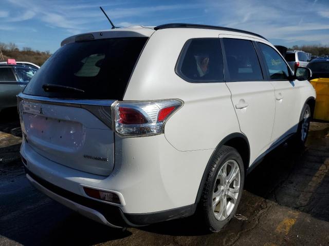Photo 4 from auction – 2015 MITSUBISHI OUTLANDER with VIN JA4AD3A35FZ002683