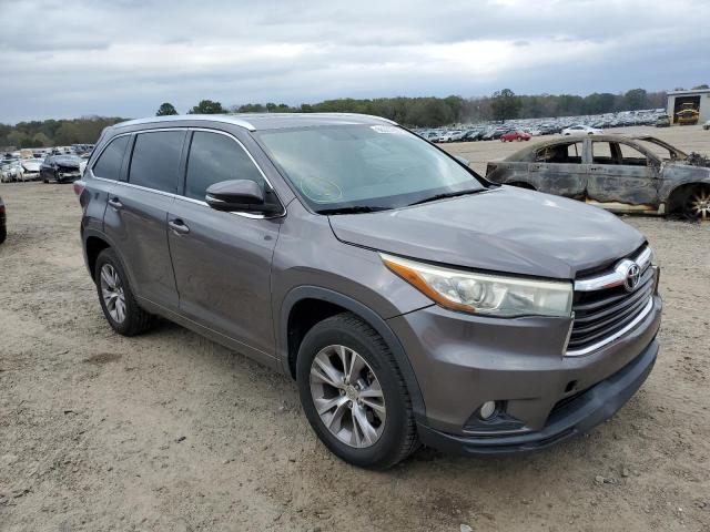 TOYOTA HIGHLANDER 2015 with VIN 5TDKKRFH5FS074427 - Photo from auction