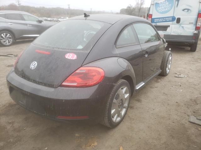Photo 4 from auction – 2013 VOLKSWAGEN BEETLE with VIN 3VWJP7AT4DM680440