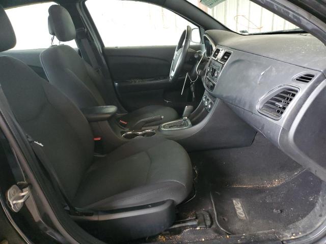 Photo 5 from auction – 2012 CHRYSLER 200 TOURIN with VIN 1C3CCBBB5CN180974
