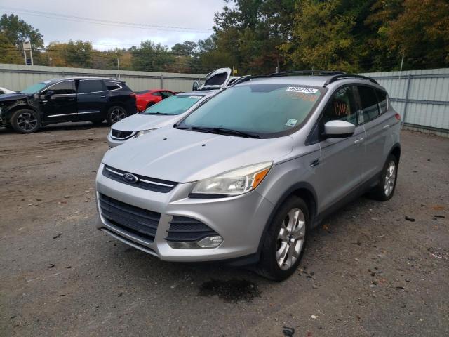 Photo 2 from auction – 2013 FORD ESCAPE SE with VIN 1FMCU0GX0DUD75921