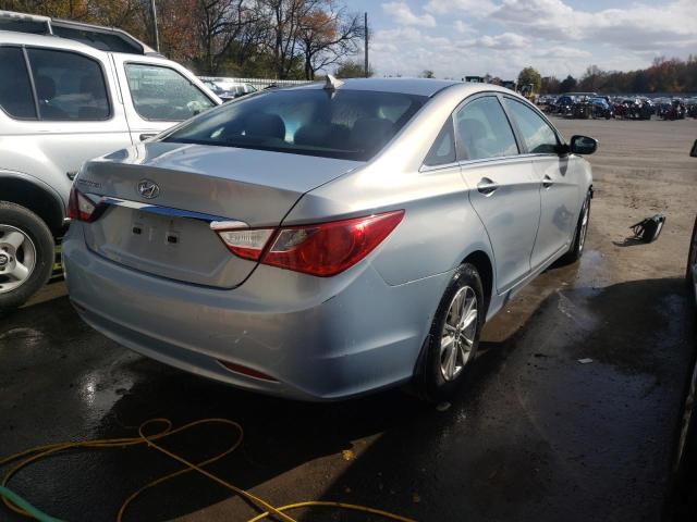 Photo 4 from auction – 2011 HYUNDAI SONATA GLS with VIN 5NPEB4AC8BH096420