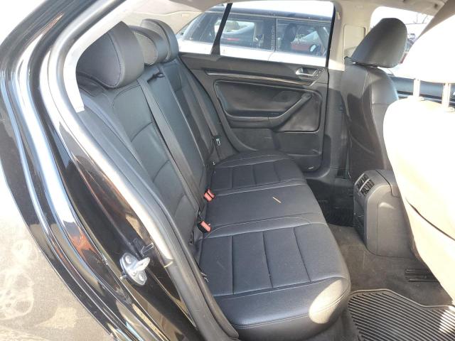 Photo 6 from auction – 2010 VOLKSWAGEN JETTA WOLF with VIN 3VWRJ7AJ7AM071681