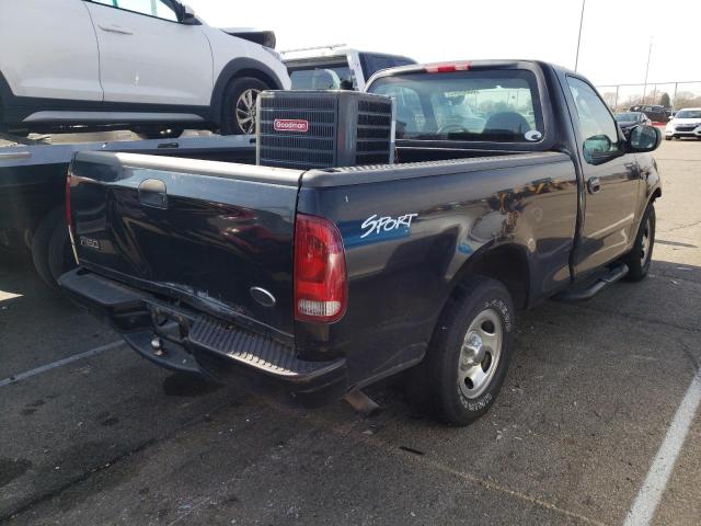 Photo 4 from auction – 2003 FORD F150 with VIN 1FTRF17203NA23482