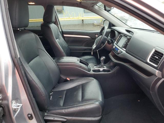 Photo 5 from auction – 2015 TOYOTA HIGHLANDER with VIN 5TDJKRFH4FS208629