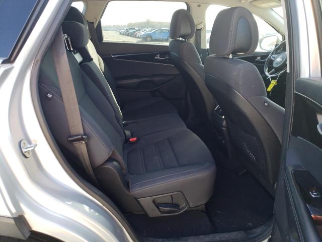 Photo 6 from auction – 2016 KIA SORENTO LX with VIN 5XYPGDA39GG052337