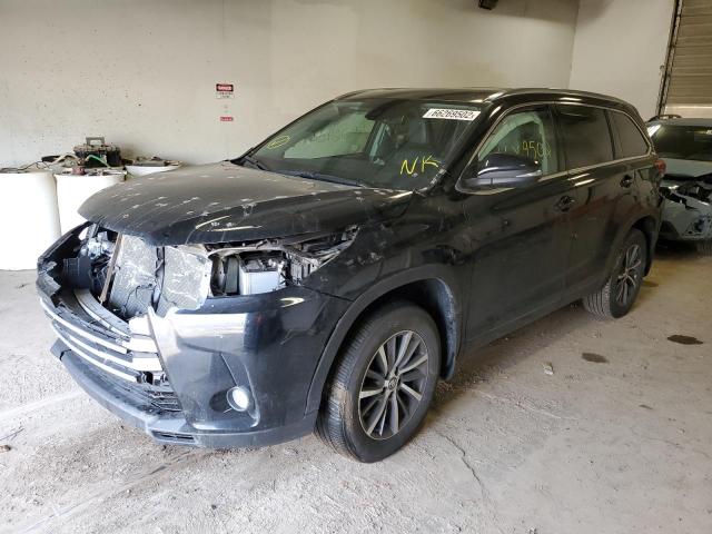 Photo 2 from auction – 2018 TOYOTA HIGHLANDER with VIN 5TDJZRFHXJS843729