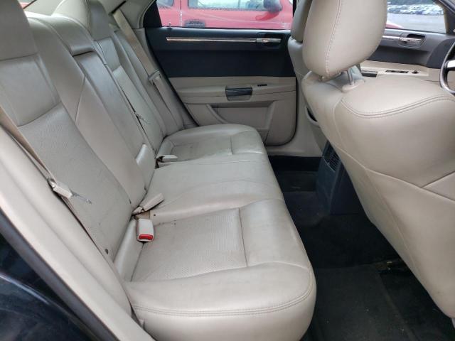 Photo 6 from auction – 2006 CHRYSLER 300C with VIN 2C3KA63H76H490102