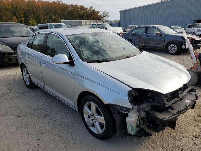 VOLKSWAGEN JETTA SE 2009 with VIN 3VWRZ71K99M166482 - Photo from auction