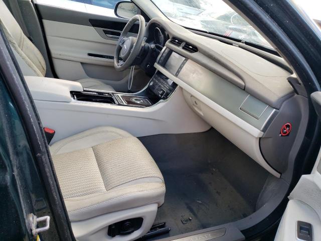 Photo 5 from auction – 2017 JAGUAR XF PRESTIG with VIN SAJBE4BV5HCY29488