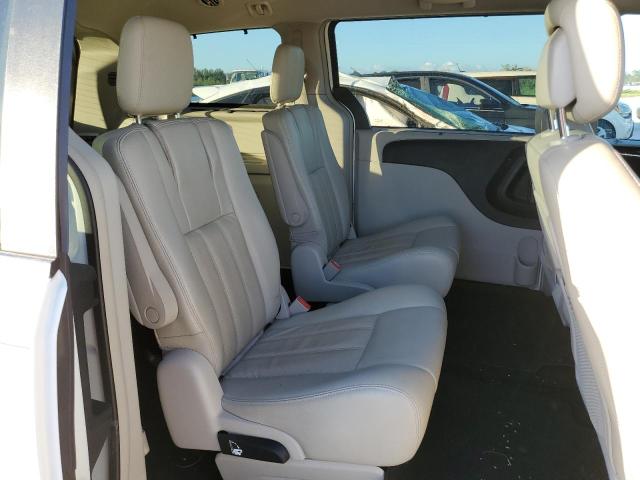 Photo 6 from auction – 2011 CHRYSLER TOWN & COU with VIN 2A4RR8DG1BR799440