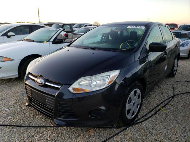 Photo 2 from auction – 2012 FORD FOCUS S with VIN 1FAHP3E22CL326904