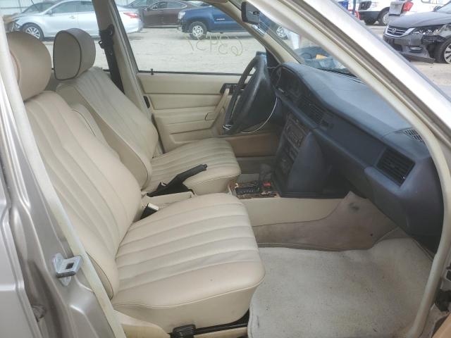 Photo 5 from auction – 1988 MERCEDES-BENZ 190 E 2.3 with VIN WDBDA28D6JF534814