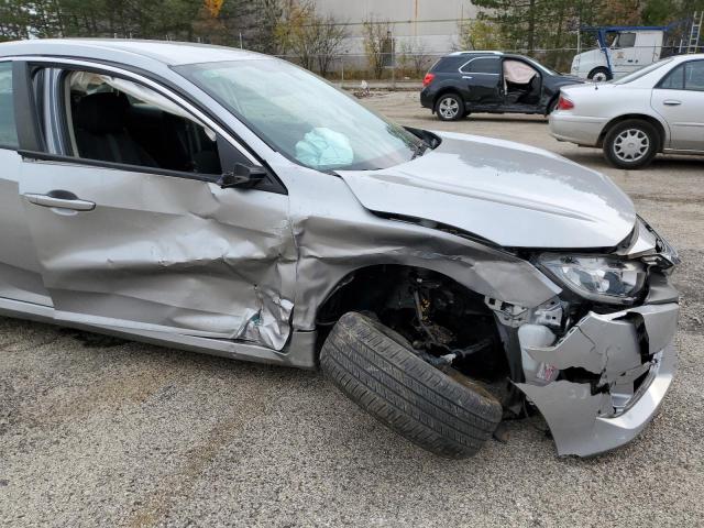 Photo 9 from auction – 2017 HONDA CIVIC LX with VIN 19XFC2F59HE013073
