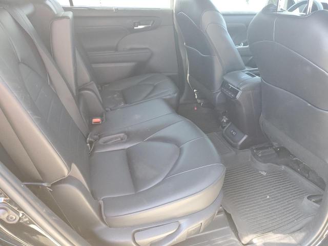 Photo 6 from auction – 2021 TOYOTA HIGHLANDER with VIN 5TDGZRBH6MS559289