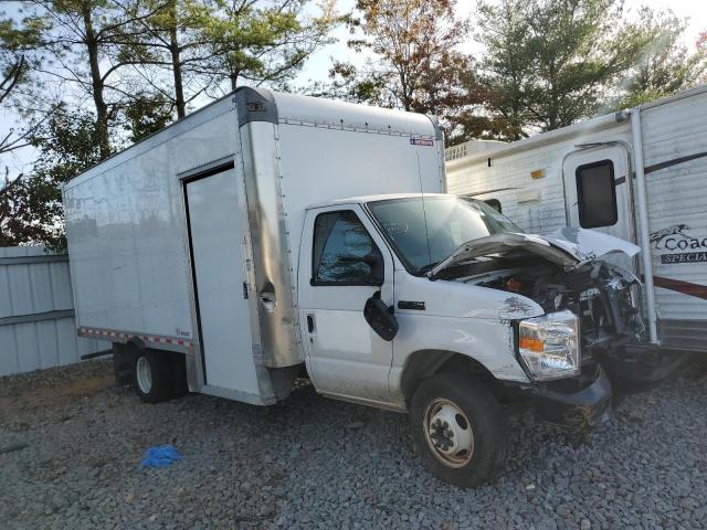 FORD ECONOLINE 2021 with VIN 1FDWE3FK7MDC37438 - Photo from auction