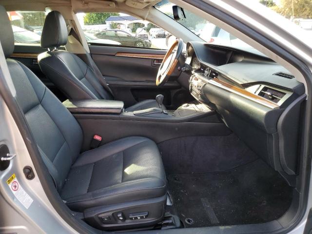 Photo 5 from auction – 2014 LEXUS ES 300H with VIN JTHBW1GG8E2058013