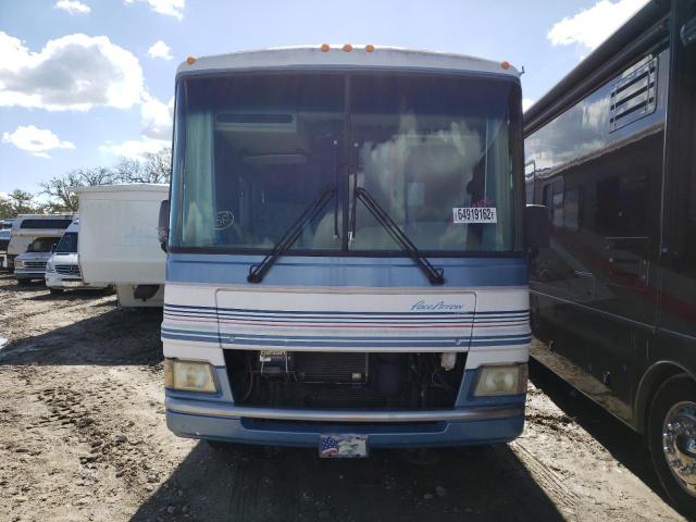 Photo 7 from auction – 1999 PACE MOTORHOME with VIN 3FCNF53S1XJA20510